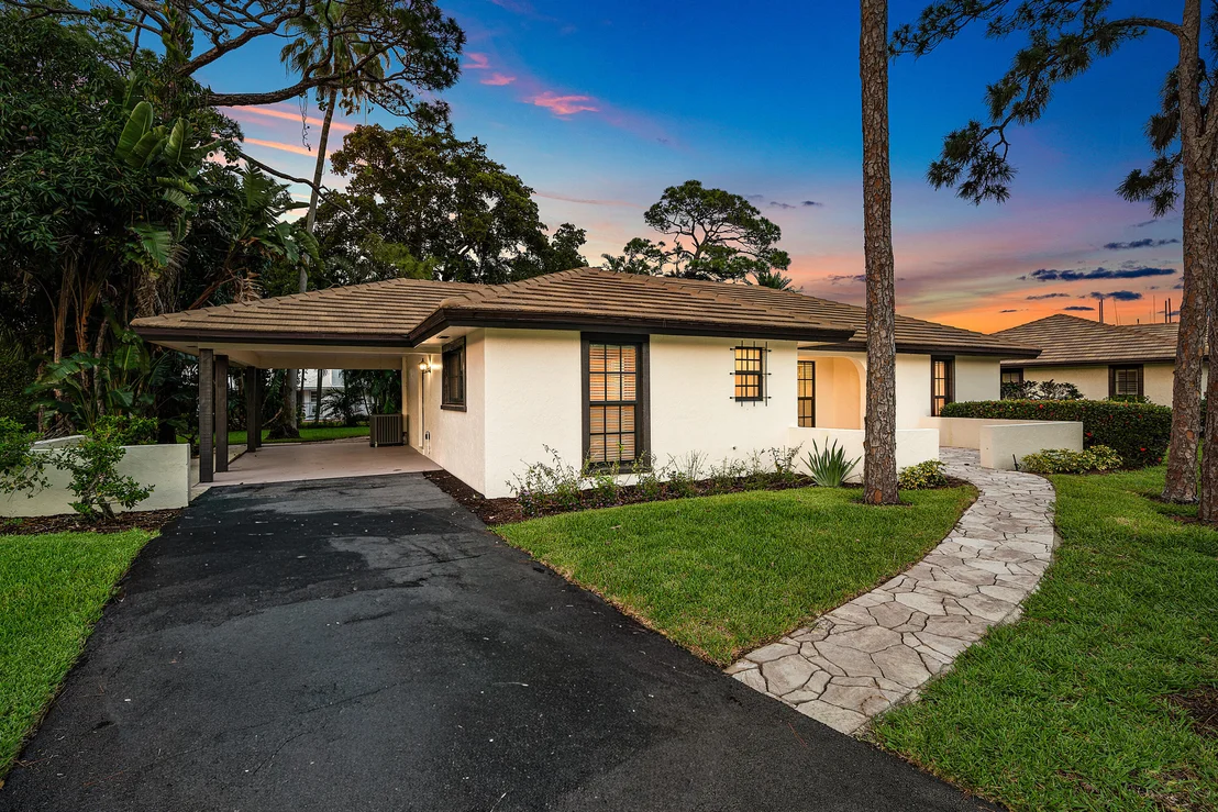 Photo of 433 Pine Villa Drive