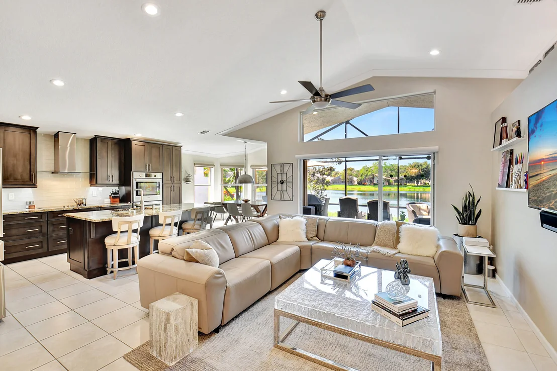 Photo of 11155 Polynesian Way