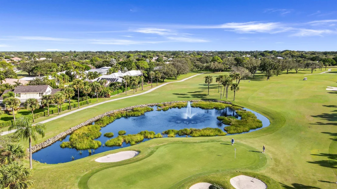 Photo of 3774 SE Fairway E