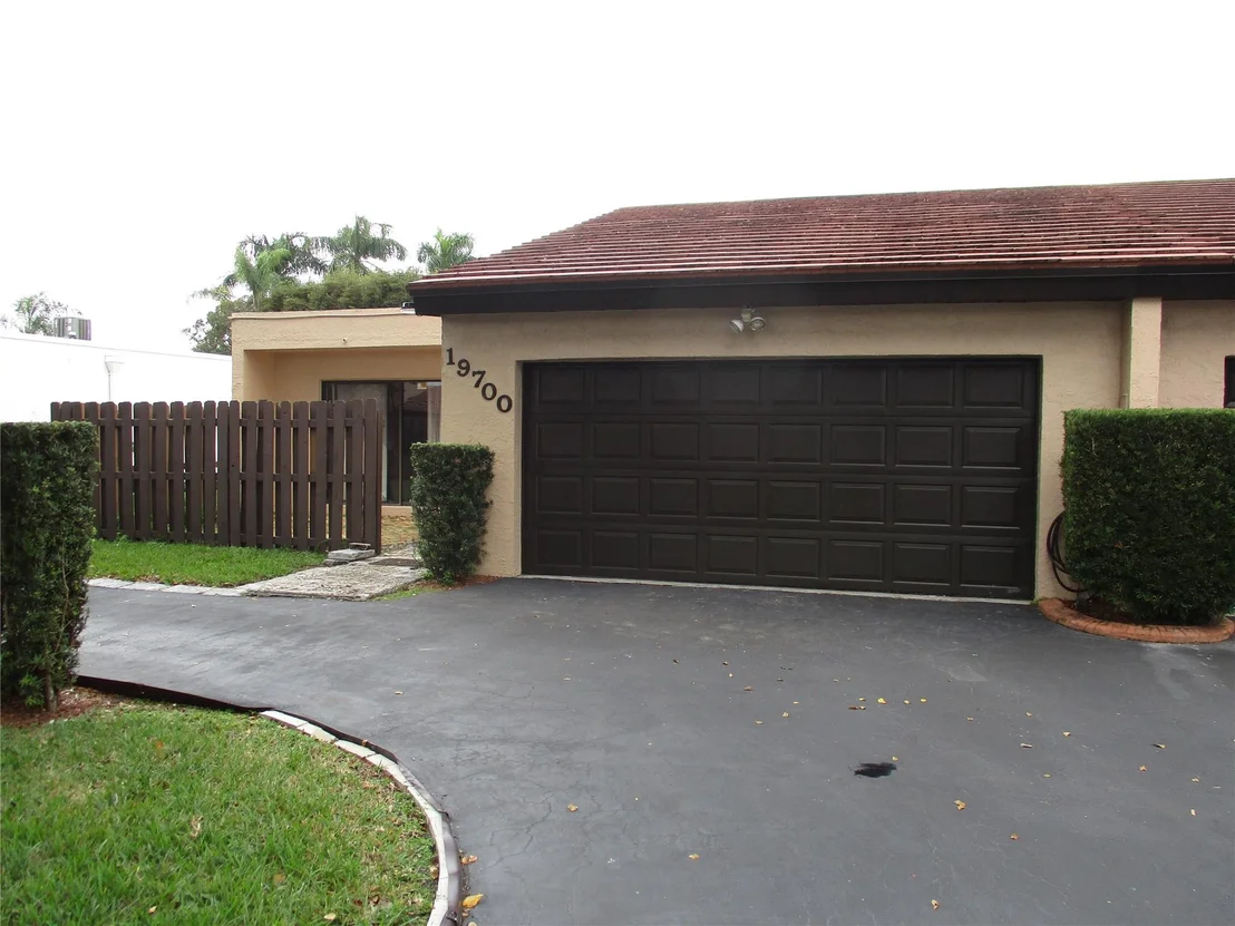 Photo of 19700 W Lake Drive