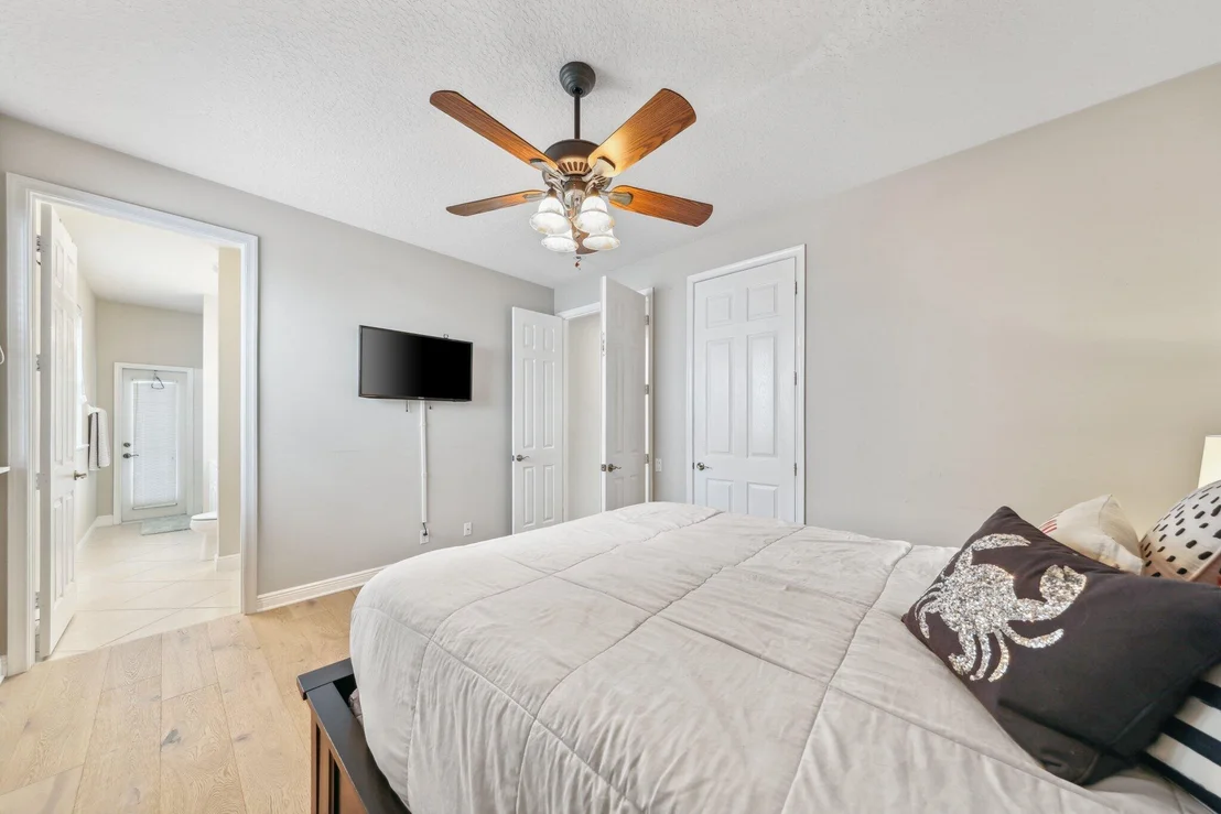 Photo of 423 Meadowlark Drive