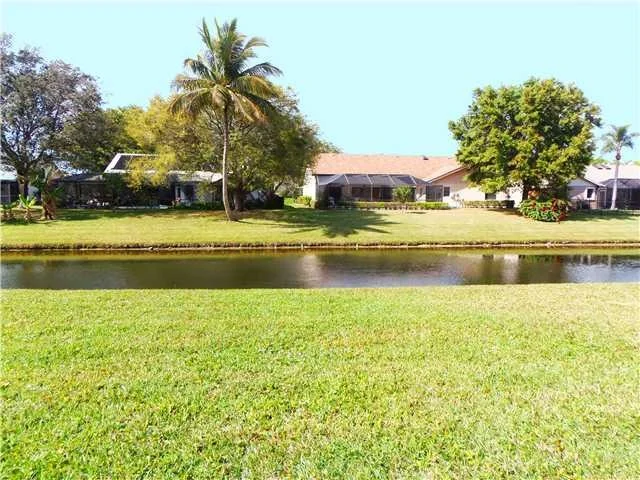 Photo of 718 Juniper Place