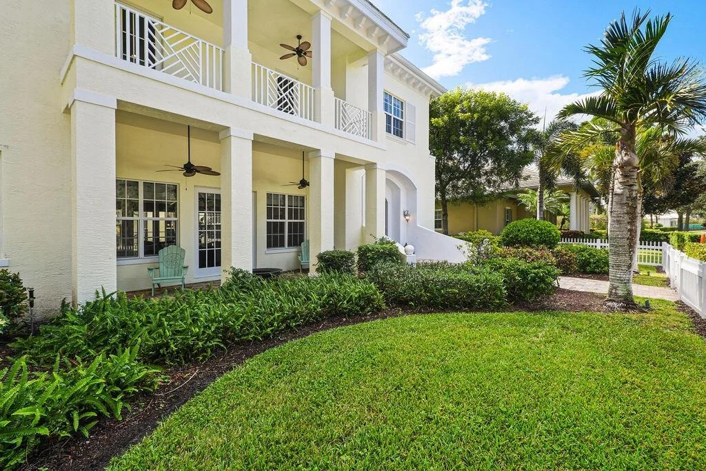 Photo of 3338 Greenway Drive