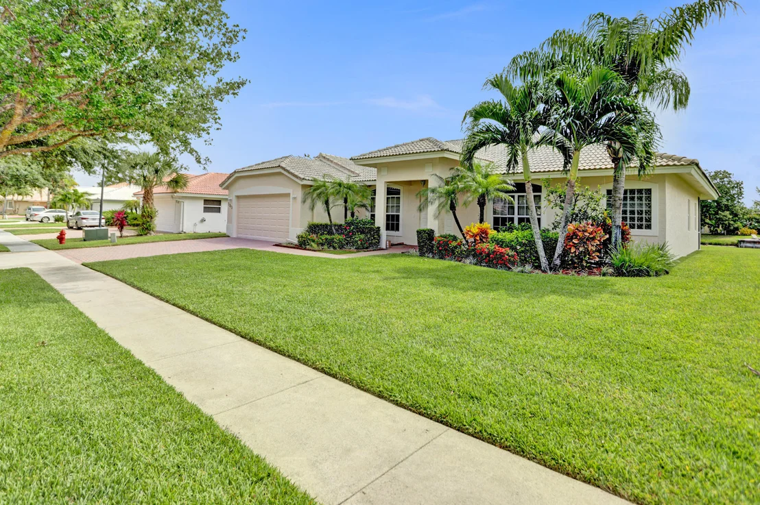 Photo of 190 Cypress Trace