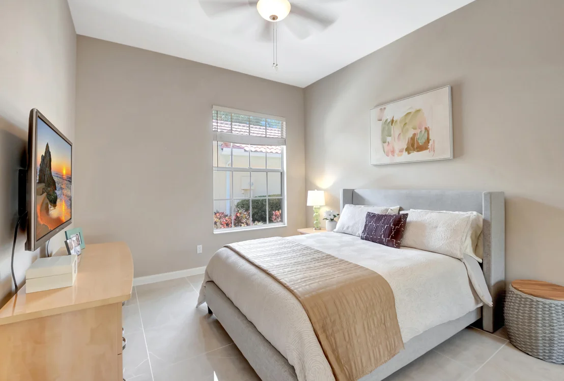 Photo of 4786 Temple Drive