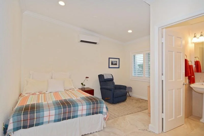 Photo of 509 Oleander Lane