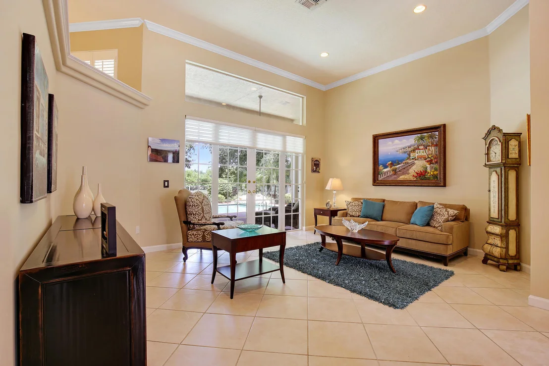 Photo of 21687 Fall River Drive