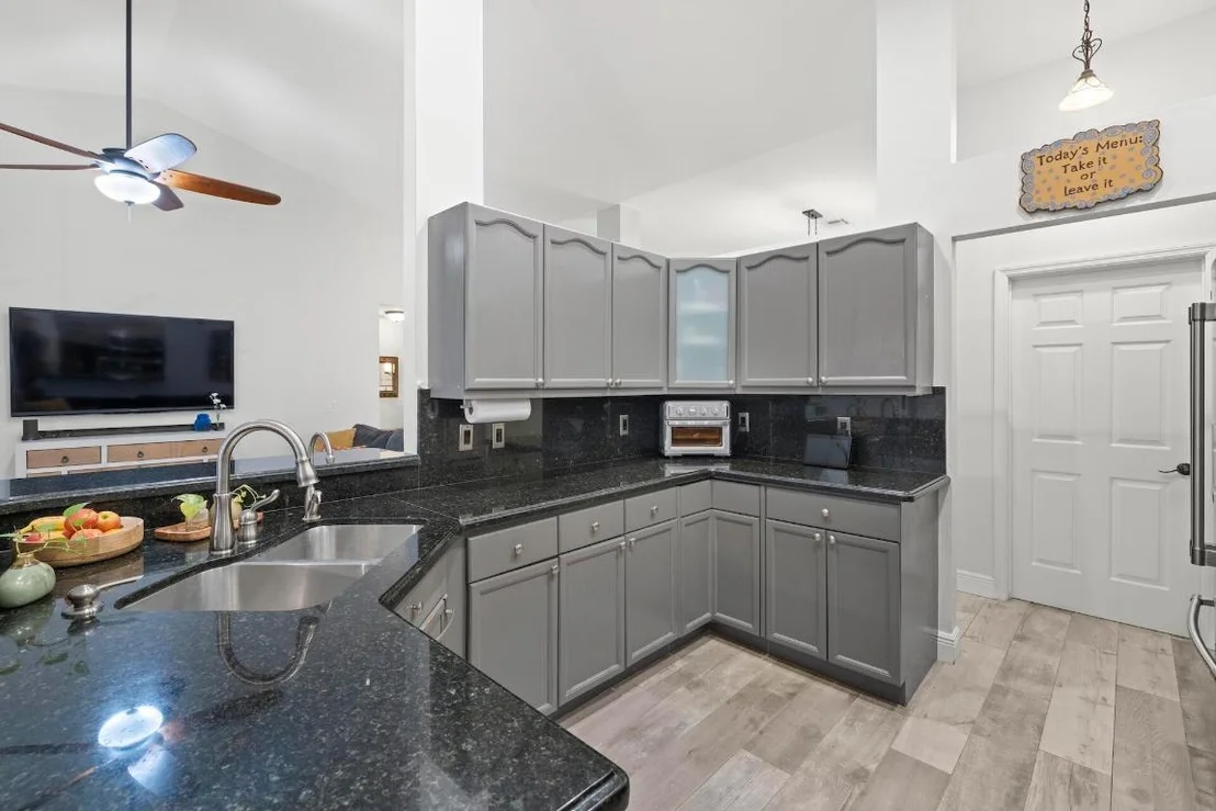 Photo of 1380 Hideaway Bend