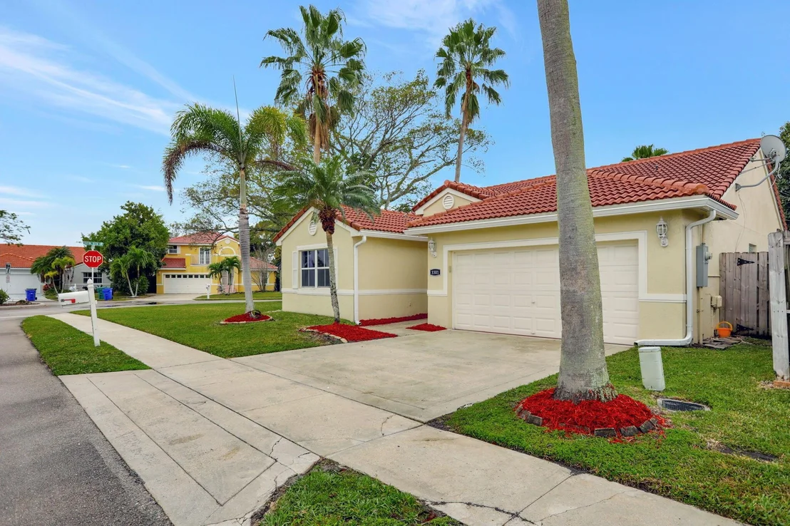 Photo of 3301 El Capitan Drive