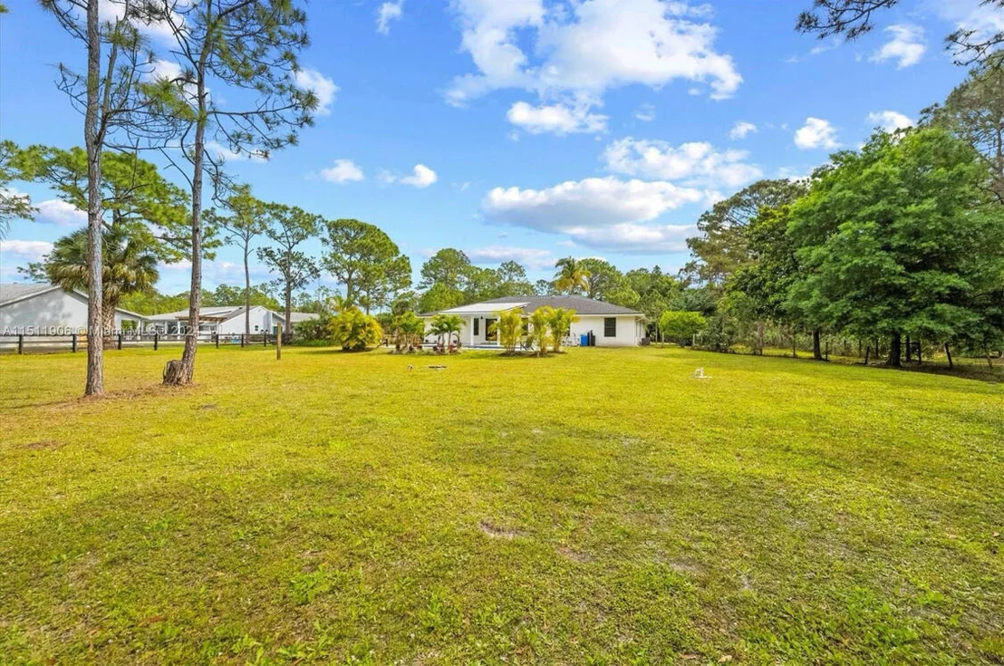 Photo of 15763 Alexander Run