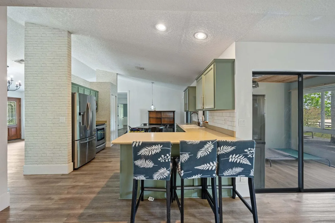 Photo of 16820 Deer Path Lane