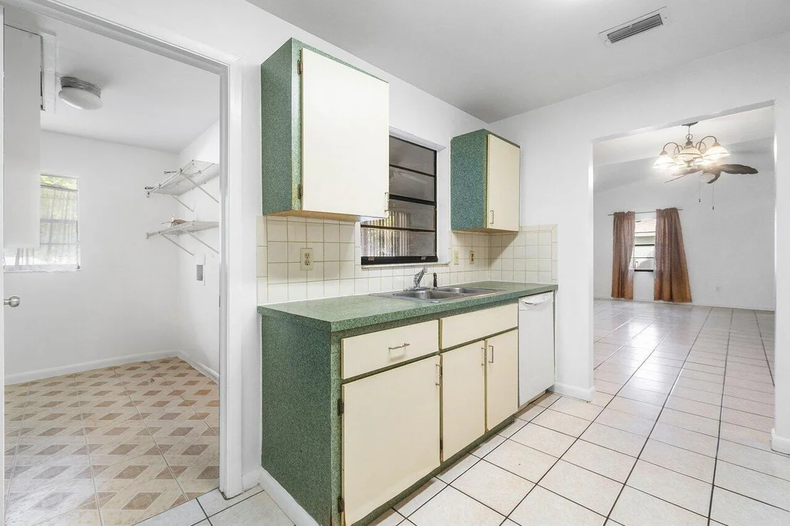 Photo of 4426 Walden Circle