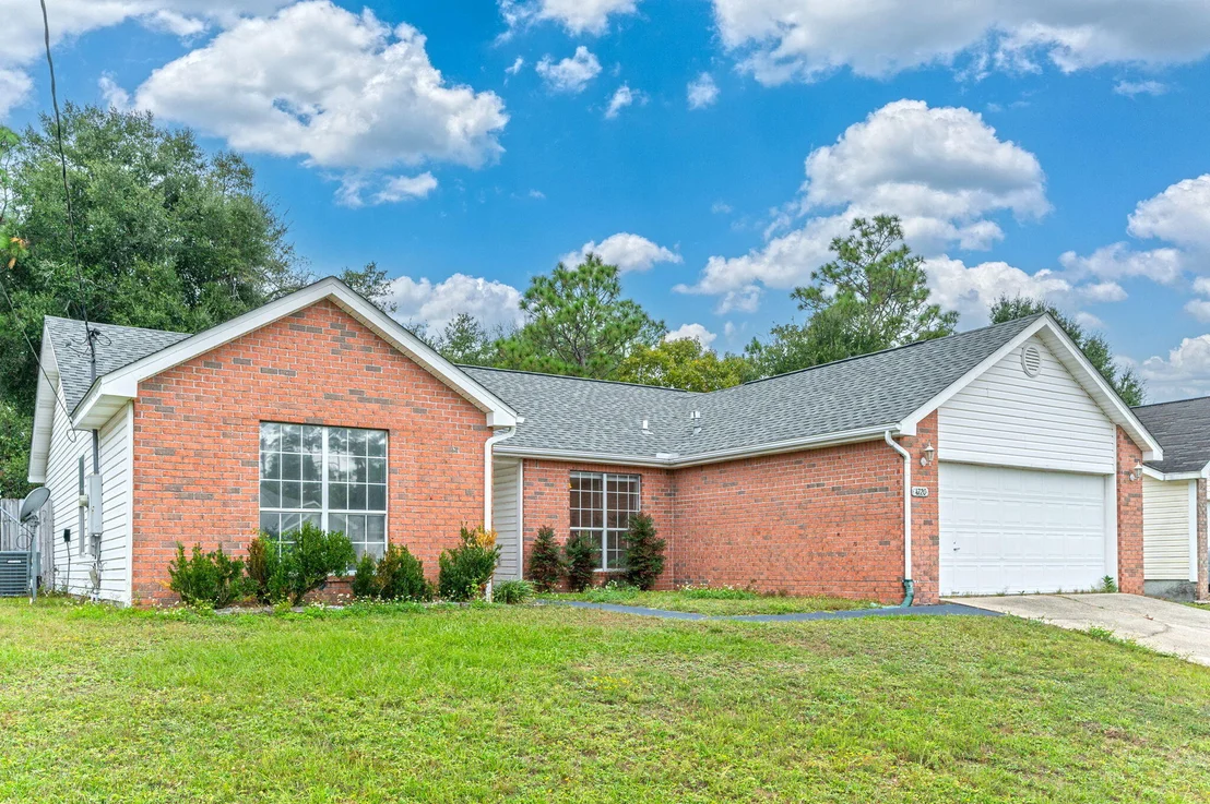 Photo of 4720 Whitewater Lane