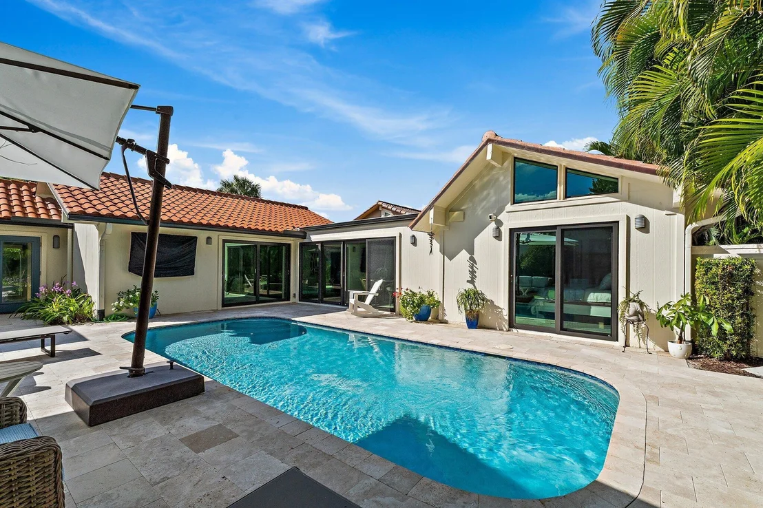 Photo of 121 Bonefish Circle E