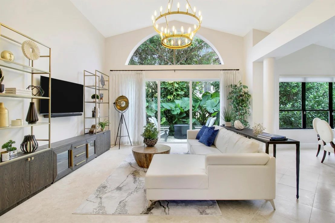 Photo of 7606 La Corniche Circle