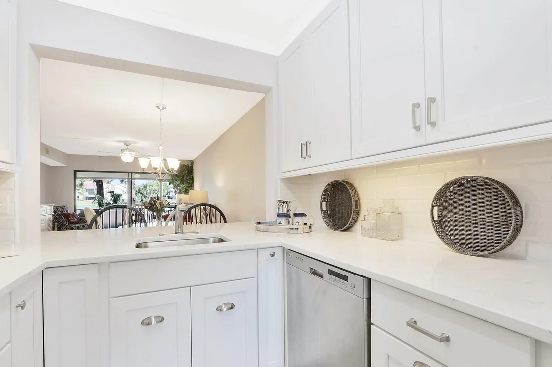 Photo of Unit A at 501 Pinecrest Circle