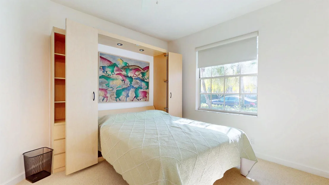 Photo of 262 Eagleton Estate Boulevard