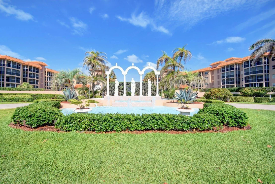 Photo of Unit D310 at 2871 N Ocean Boulevard