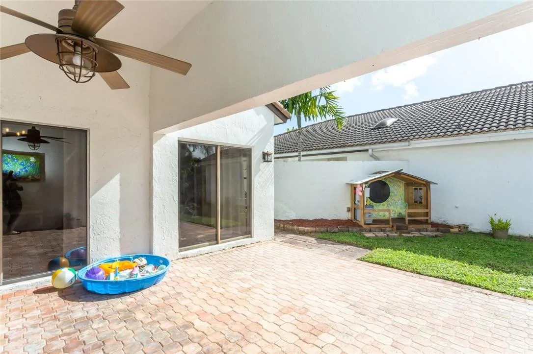 Photo of 14910 Newcastle Lane