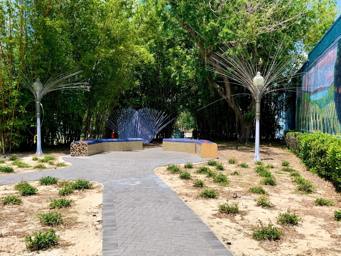 Photo of 415 Mac Lane