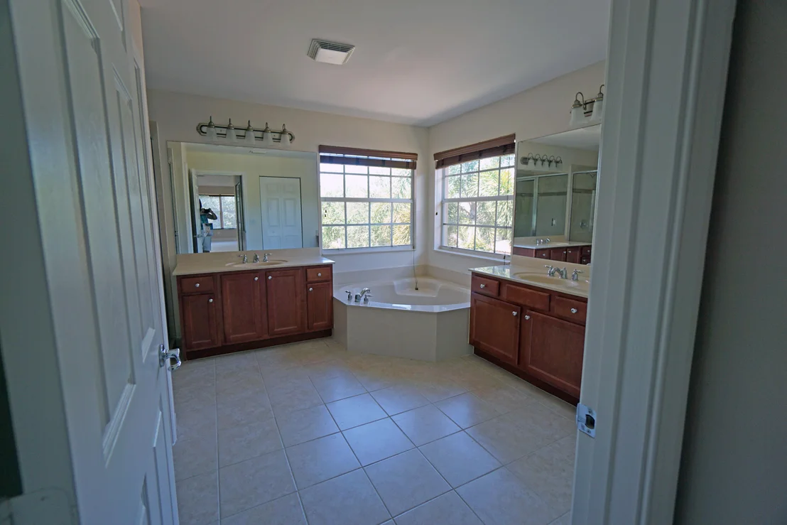 Photo of 8525 Breezy Hill Drive