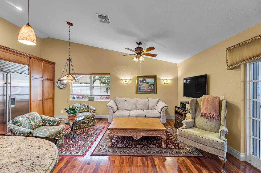 Photo of 3975 Sabal Lakes Road