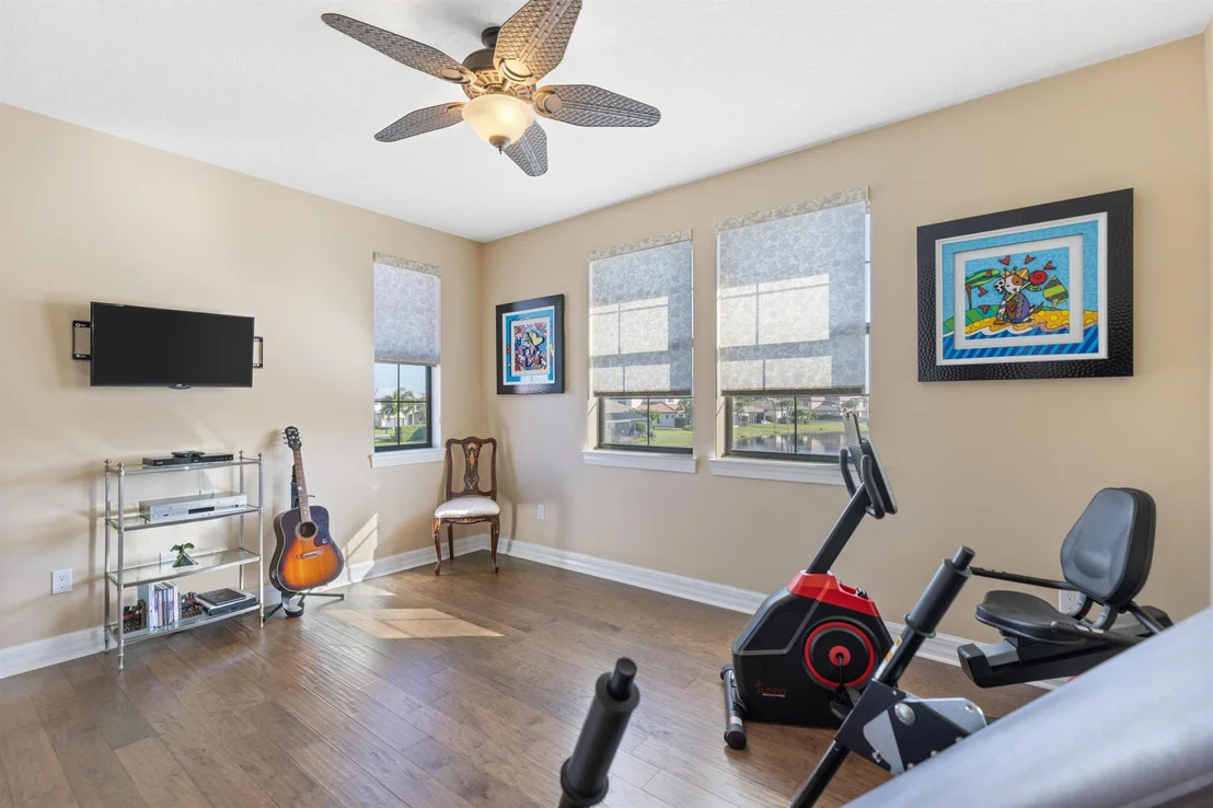 Photo of 210 Alcove Point Lane
