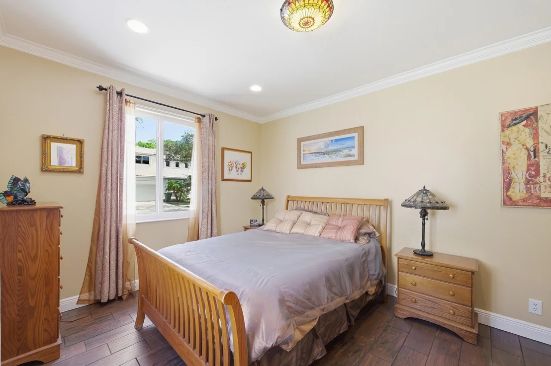 Photo of 1294 Camellia Circle