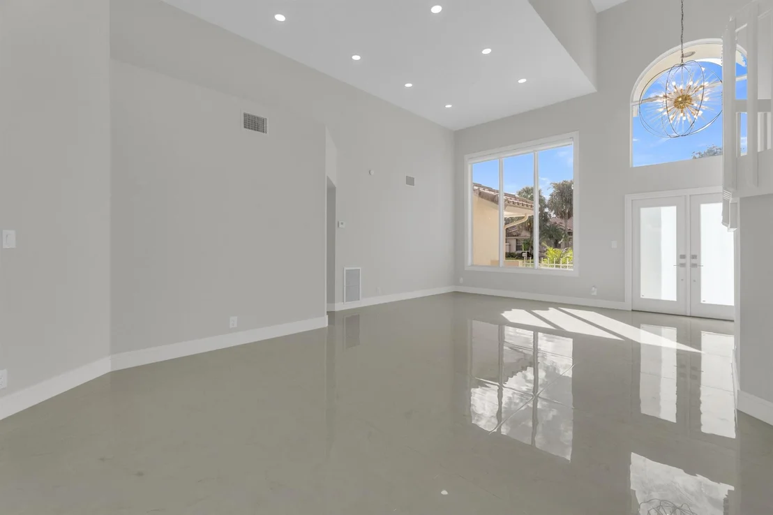 Photo of 9645 Carousel Circle N