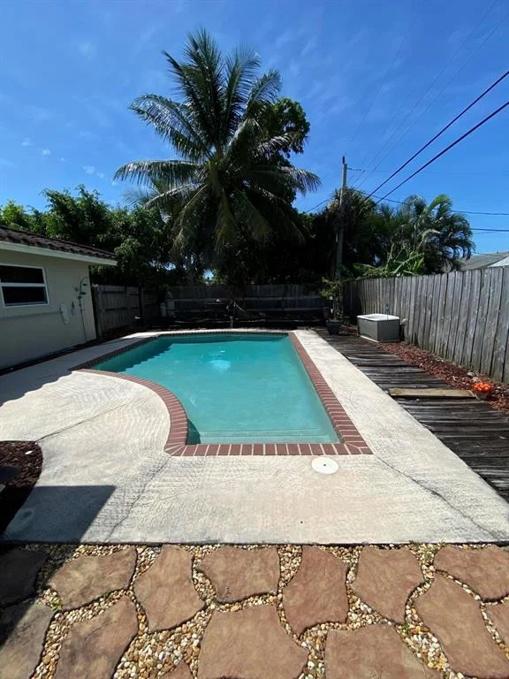Photo of 640 Kingbird Circle