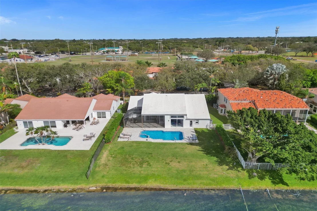 Photo of 10414 Bermuda Drive