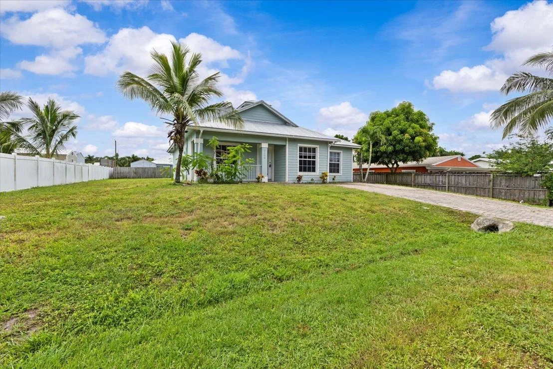 Photo of 3164 SE Orange Tree Place