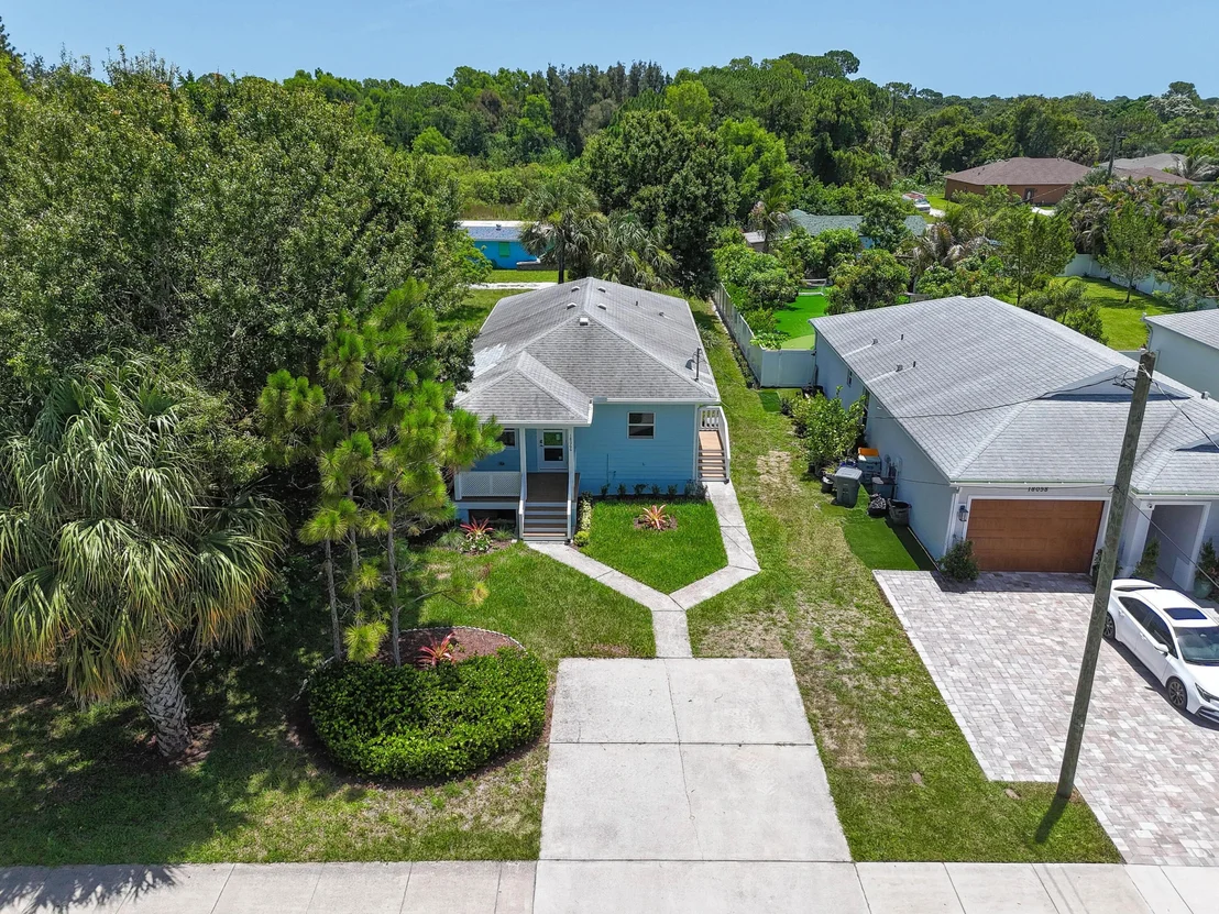 Photo of 18066 Limestone Creek Road
