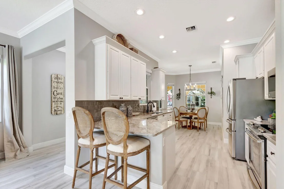Photo of 140 Florence Drive