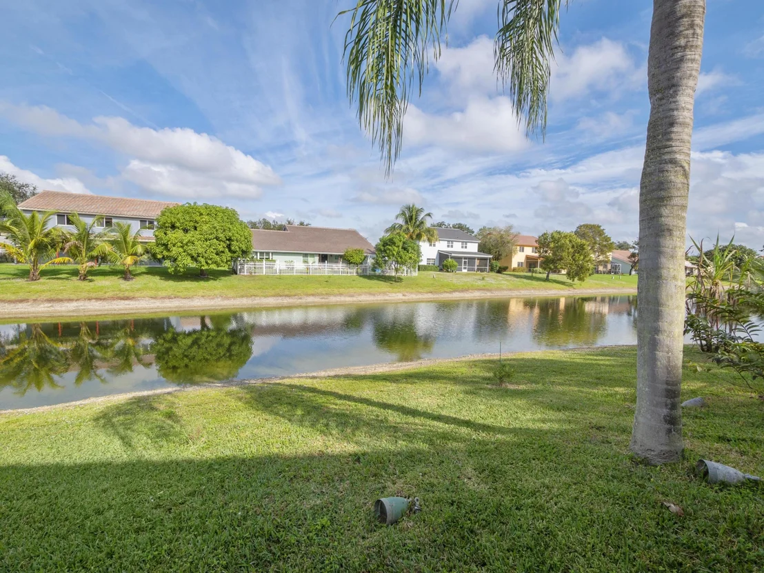 Photo of 10837 Palm Spring Drive