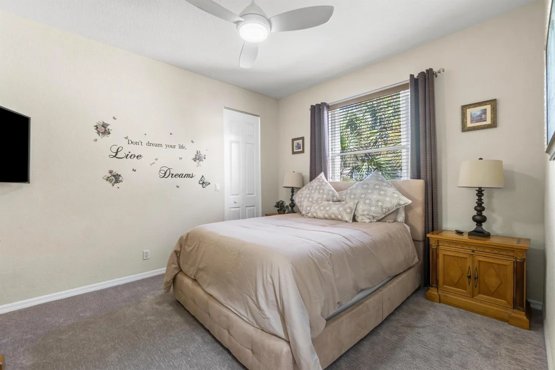 Photo of 1237 Canyon Way