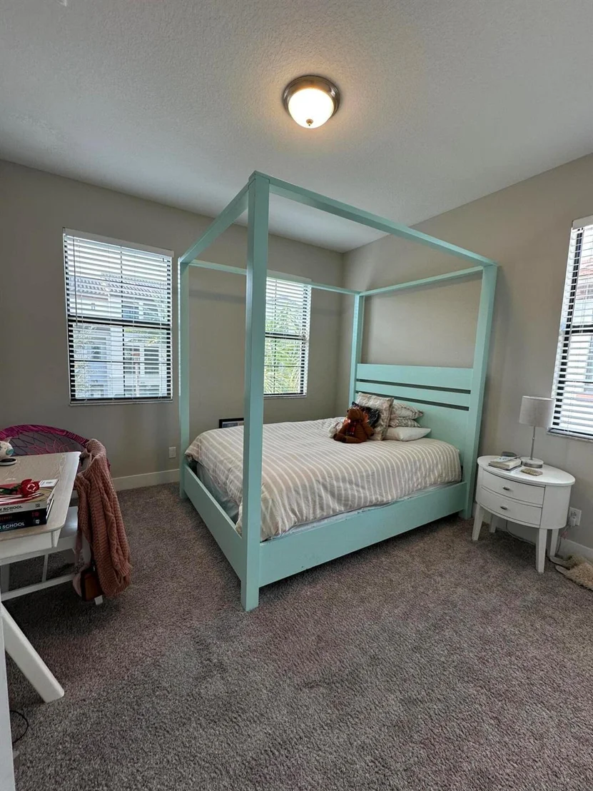 Photo of 4068 Faraday Way
