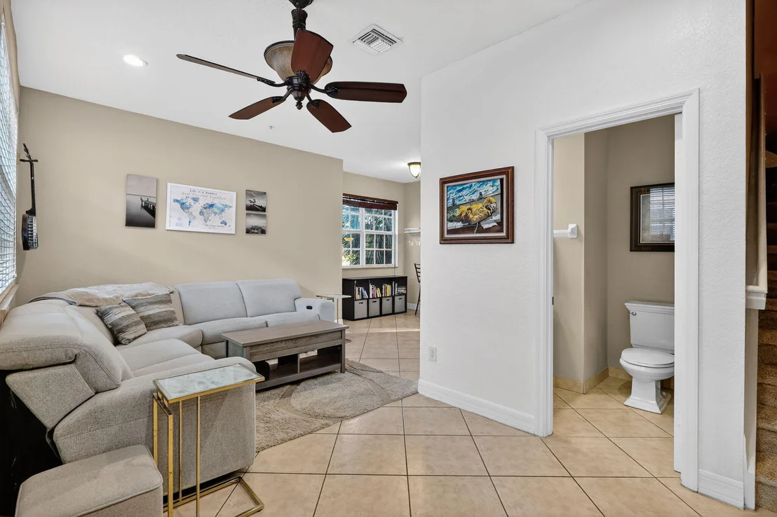 Photo of 115 Harbors Way