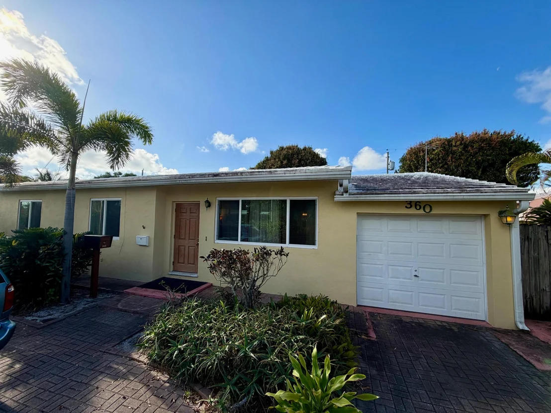 Photo of 360 Forest Hill Boulevard