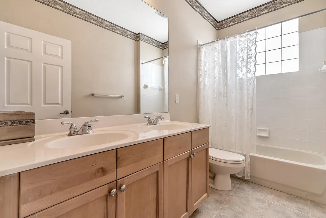 Photo of 11103 Pacifica Street