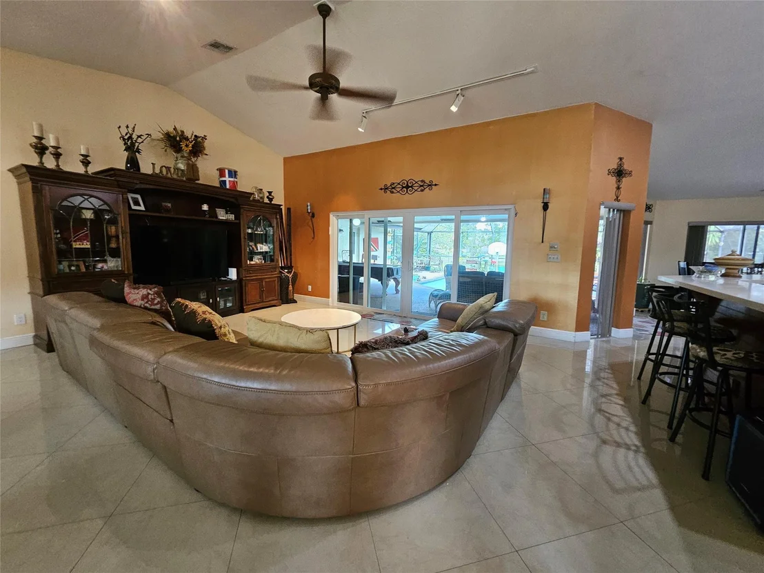 Photo of 197 NW 113th Way