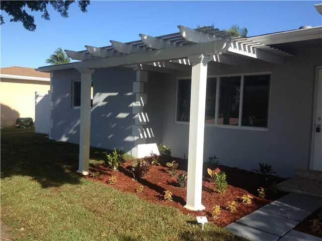 Photo of 11129 Mandarin Street