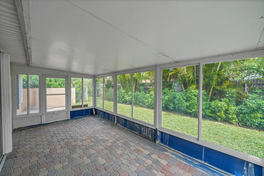 Photo of 5295 Grande Palm Circle