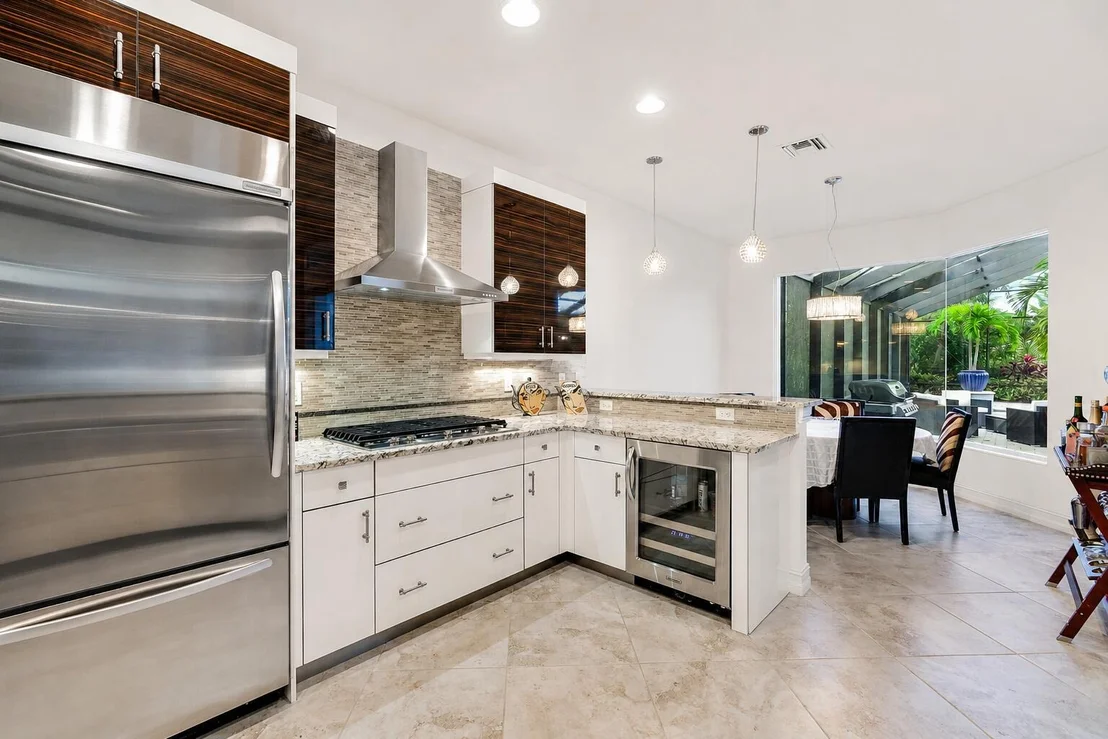Photo of 279 Carina Drive