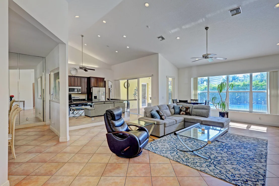 Photo of 1295 Singer Drive