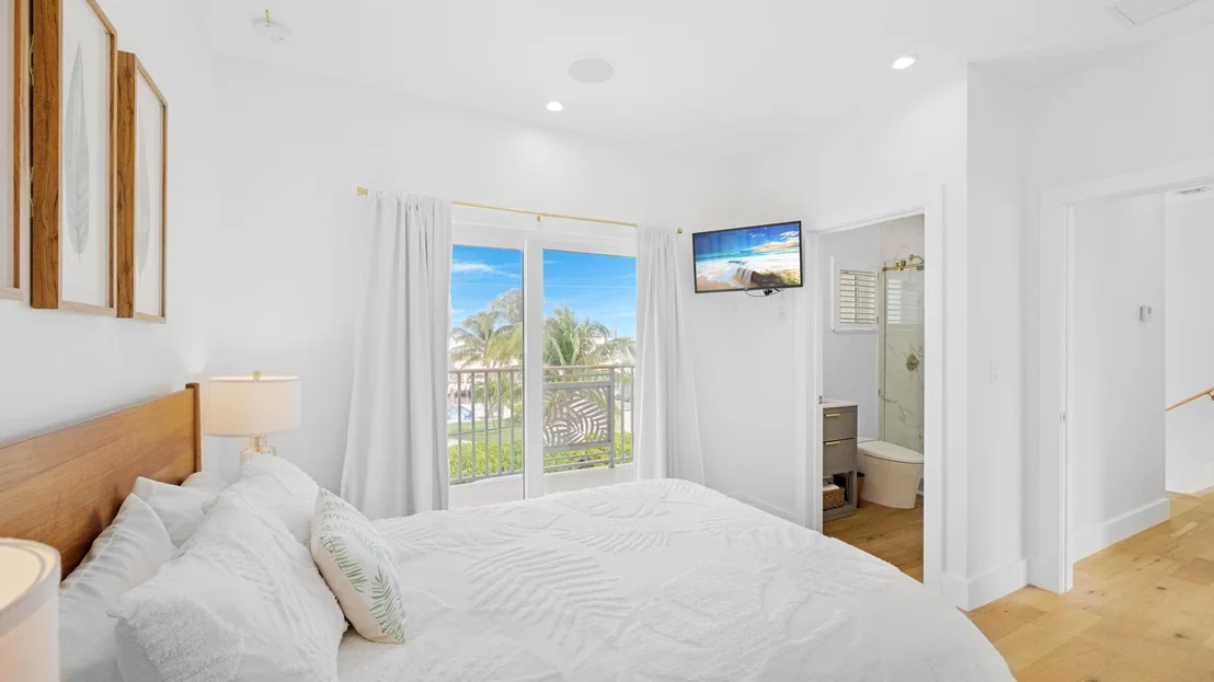 Photo of 704 Grouper Lane