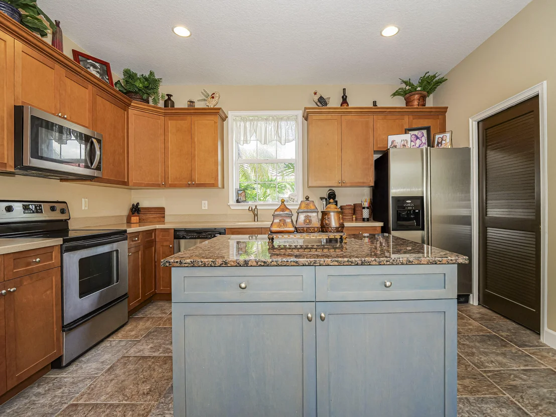 Photo of 5837 Pine Ridge Circle