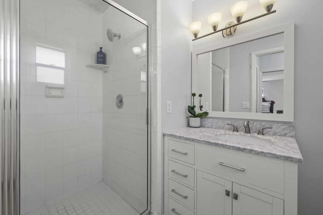 Photo of 6797 Bayshore Drive