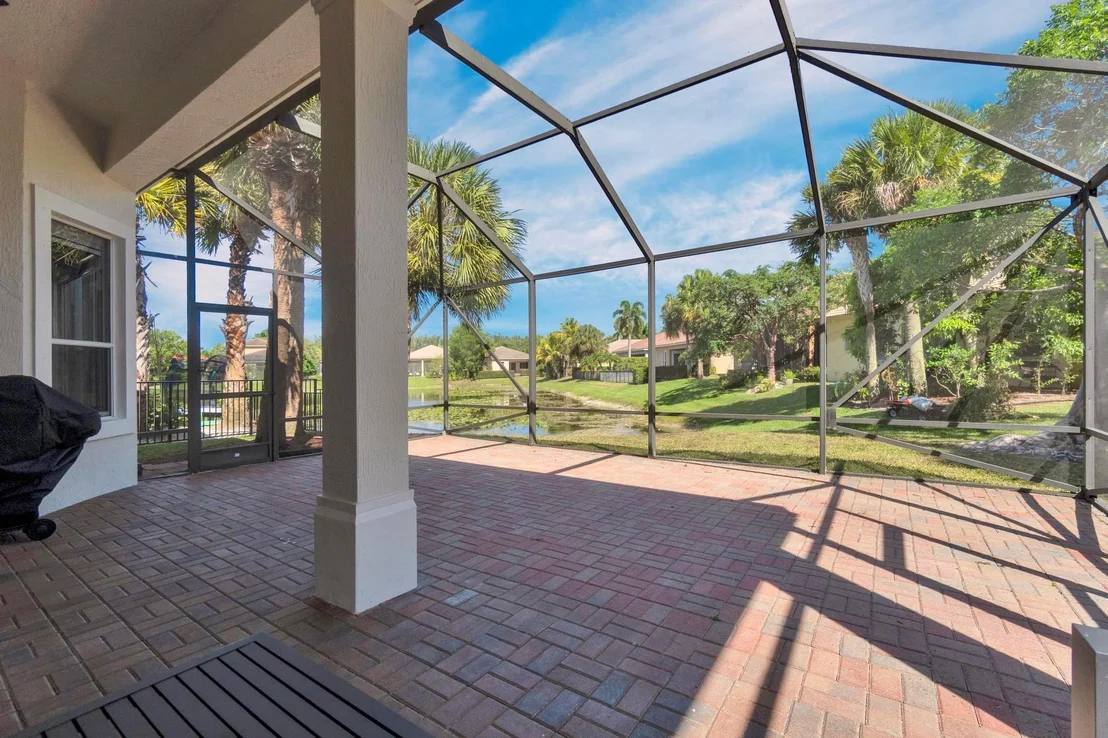 Photo of 7214 NW 116th Way