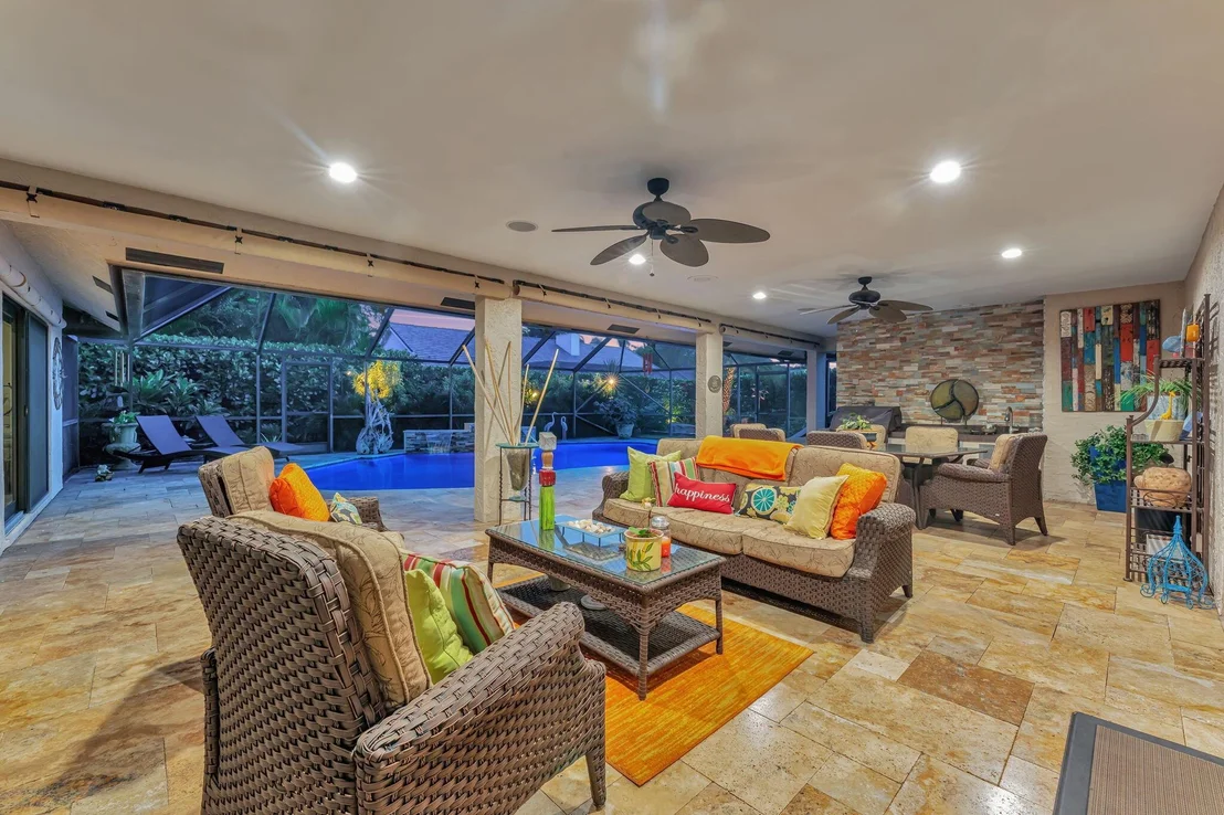Photo of 3070 Equestrian Drive